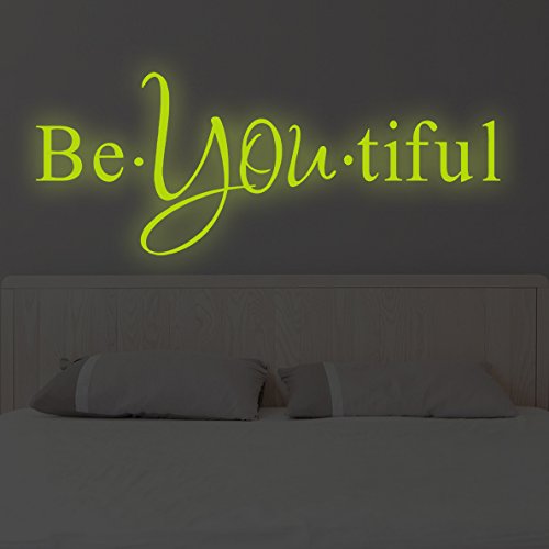 AnOL (120x 48cm) Glowing Vinyl Wand Aufkleber inspirierendes Zitat Werden * Sie * Tiful/Glow in Dark Text Wort Beautiful Aufkleber/leuchtendes Wandbild + Gratis Aufkleber Geschenk Macht.