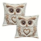 Universelle Passform: Mit der Standardgröße von 45x45 cm passen diese dekorativen Wurfkissenbezüge problemlos auf Sofas, Sessel, Betten.