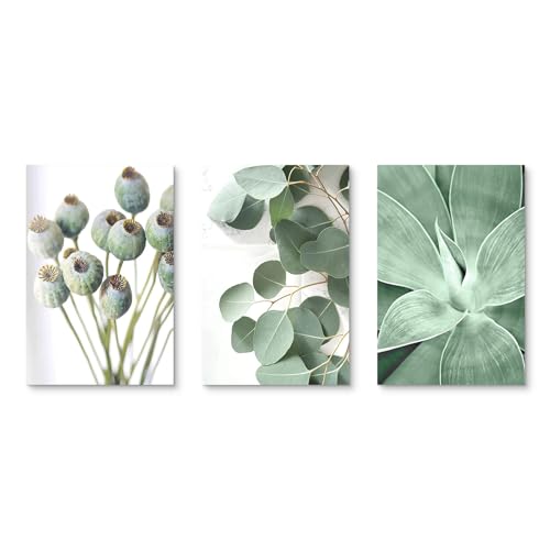 Tríptico de plantas nórdicas de 30x40 cm que aporta frescura y elegancia botánica al dormitorio 5