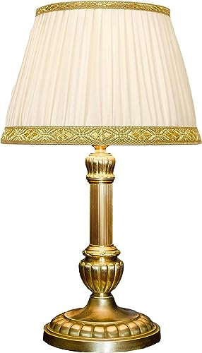°(Lampadina applicabile)Questa lampada da comodino o da tavolo ha bisogno di 1 lampadina E14, MAX 75W, (lampadina non inclusa). L'illuminazione da tavolo è compatibile con lampadine LED / CFL / incandescenza.Il cablaggio della lampada è di colore oro antico, a 2 poli con interruttore e spina Europea.