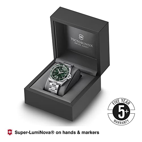Victorinox Swiss Made Maverick, 43Mm, Green Dial, Stainless Steel Men's Analog Watch (241934) - Image 5