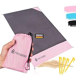 Ideal for everyday use: whether for the next picnic in the park, camping, on the beach or on a hike: the freemind outdoor picnic blanket is the ideal solution for your next adventure. Lightweight and compact: the beach mat is ultra-light (230 g), mad...