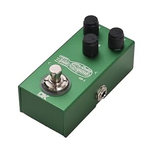 🎵【Guitar Tremolo Pedal】:Emitter NPN amplification circuit, low distortion sound, retro sweet and dynamic, able to be gentle and wild. 🎵【Versatile Controls】: FREQ controls the output of vibrato frequency effect speed, adjusts the speed of vibrato effe...