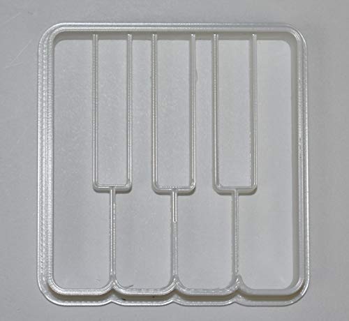 PIANO KEYBOARD STRINGED MUSICAL INSTRUMENT IVORY KEYS COOKIE CUTTER FONDANT BAKING TOOL USA PR688