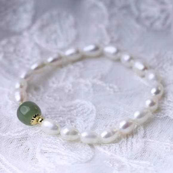 Green Jade Pearl Bracelet for Women, Natural Baroque Freshwater Pearls, 14K Gold Plated Beaded Stretch Bracelet, Lucky Jewelry Gift for Her (Pearl with Green Jade) - Image 5