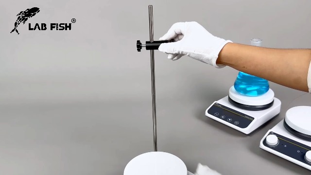 VEVOR Agitateur Magnétique SH-2 220V - Mélangeur Avec Plaque Chauffante 2000ml, Barre Aimantée Et Support - 12x12cm
