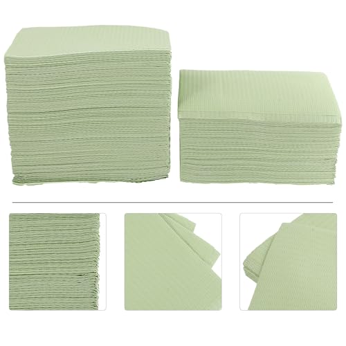 Tapis imperméable et absorbant jetable en pâte de bois protégeant vos tables de soin
