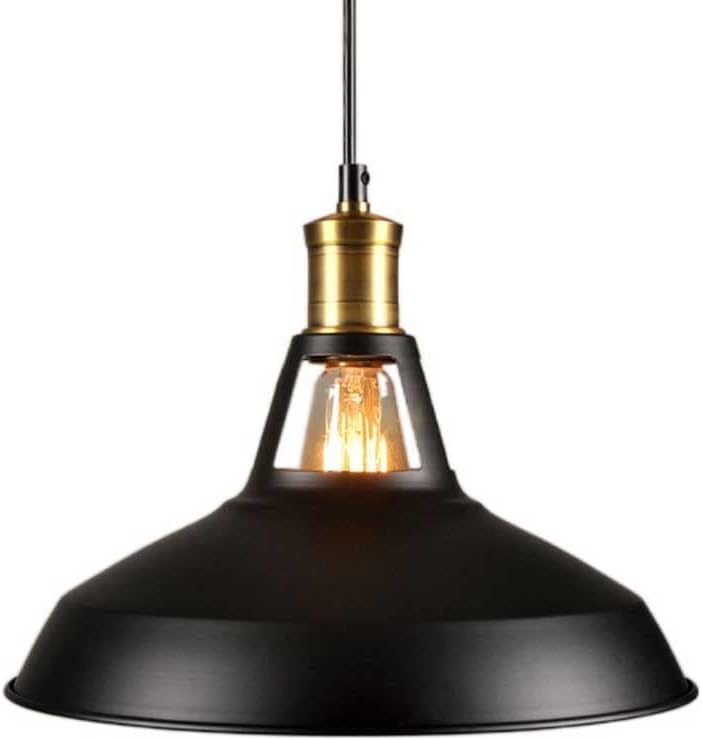 Lustre en fer forgé rétro pour illuminer vos dîners dans la cuisine du loft