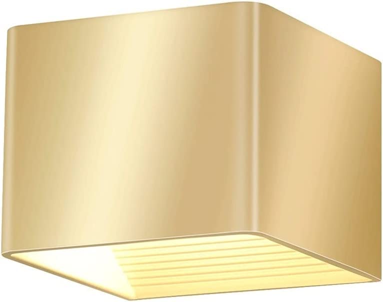 Aplique de pared LED para pasillos oscuros cubo dorado antideslumbrante 10W
