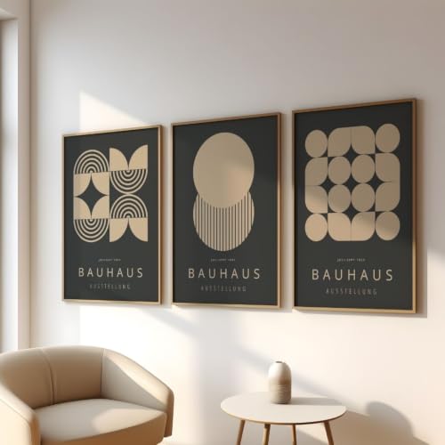 Posters Bauhaus pour habiller un mur vide avec un design géométrique apaisant