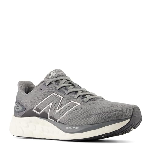 Image of New Balance Men 680 Running Shoes