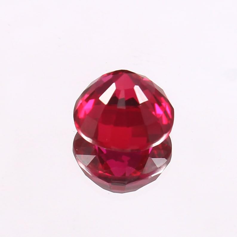 Rubis naturel rond 9mm à facettes pour la création de bijoux d'exception