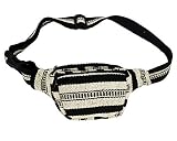 Los bolsos son grandes, los bolsillos pequeños, vale, el tamaño justo que necesito es el de una riñonera. Ya sea para hacer deporte, para el día a día o para viajar, las riñoneras son el complemento ideal para llevar todo aquello que precisas sin necesidad de cargar grandes bultos