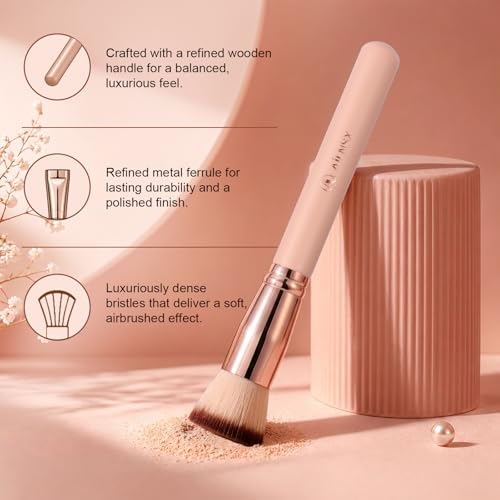 Image of Flat Top Kabuki Foundation Brush, Soft Dense Makeup Brush for Liquid, Cream and Powder, Face Blending Brush for Foundation, Blush, Bronzer, Concealer and Contour