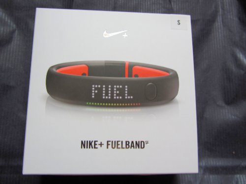 Bild zu Nike Fuelband SE (EU) – Radar-Sport XL Negro/Naranja (Black/Total Crimson)
