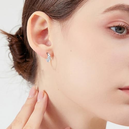Image of 925 Sterling Silver Dog Earrings Cute Animal Puppy Stud Earrings Dog Jewelry Gifts for Women Girls Pet Lover Hypoallergenic Earrings for Sensitive Ears