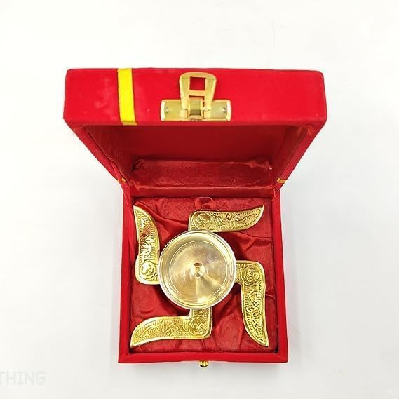 Decorative Brass Diya Oil Lamp Set for Pooja, Traditional Design, 4.13 x 4.13 x 1.85 inches Pack of 1