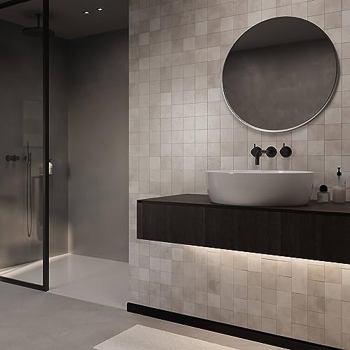 Plinthe FT2 BLACK WALLSTYL pour sublimer le design d'un salon moderne - 7