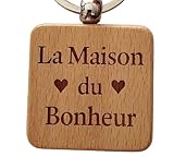 Porte-clés en bois original et unique, gravé avec soin en France par notre petite entreprise familiale.