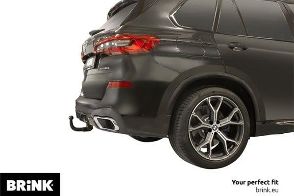 Side view of a BMW X5 with the BRINK 665700 tow hitch installed