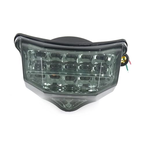 Feu arrière LED FZ6 pour remplacer un éclairage moto défaillant et rouler sûr