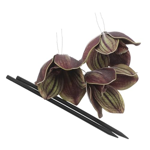 Accessoires cheveux de mariée pour un mariage bohème chic en plein air avec lys et orchidées