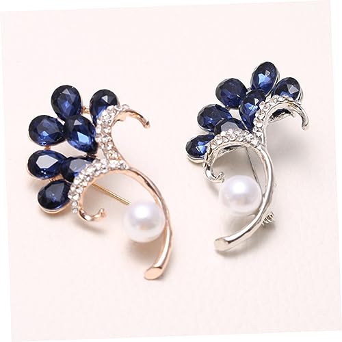 Boutonniere en cristal et perles rose gold pour un costume de mariage elegant - 6