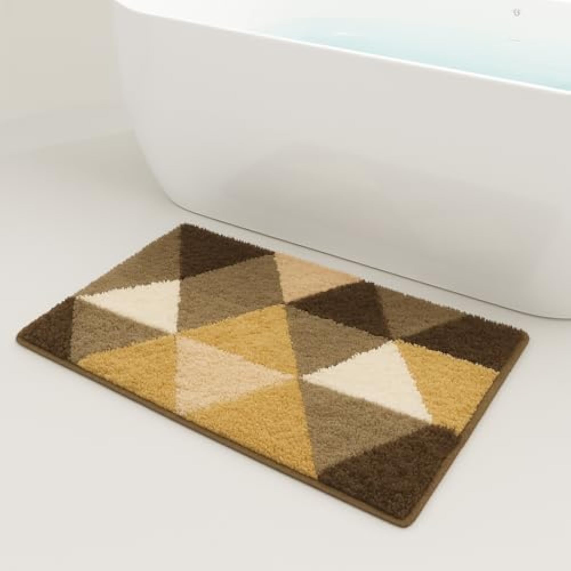 Super Soft Canada Triangle Bath Mat, Non-Slip