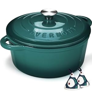 Overmont Enameled Cast Iron Dutch Oven – 5.5QT Pot with Lid Cookbook & Cotton Potholders – Heavy-Duty Cookware for Braising, Stews, Roasting, Bread Baking bottle green