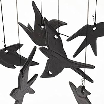 南部鉄器　つばめ風鈴　かわいい燕　南部名産みちのく風鈴　音色抜群　丈夫な鉄製品 南部鉄器 つばめ風鈴 かわいい燕 南部名産みちのく風鈴 音色抜群