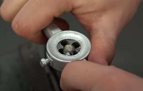 Miniatura 9 de Fairmount Tools - Juego de 110 troqueles y machos métricos y estándar en estuche de plástico moldeado