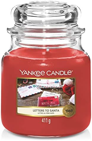 Yankee Candle Scented Candle | Tree Farm Festival Small Jar Candle | Burn Time: up to 30 Hours