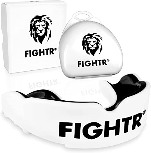 FIGHTR® Premium Mundschutz - ideale Atmung & leicht Anpassbar | Sport Zahnschutz für Boxen, MMA, Muay Thai, Hockey & Kampfsport | inkl. Hygiene Box (Weiß)