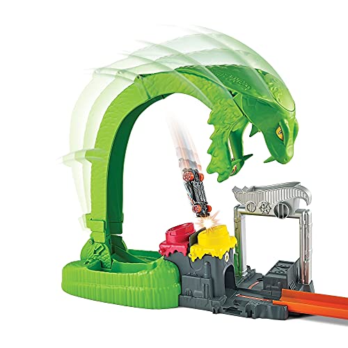 Hot Wheels Toxic Snake Strike Challenge Play Set With Slime For Kids 5 Years Old & Up, Includes One 1:64 Scale Vehicle, Connects To Other Sets, Single Or Multicar Play #TOP3