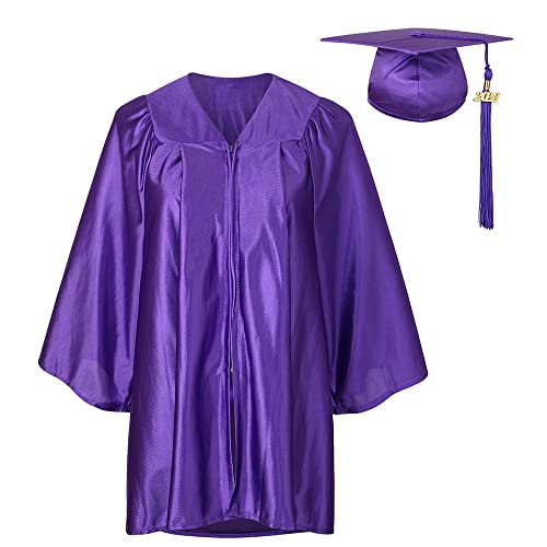 Yolsun Kindergarten Graduation Cap And Gown 2022 cover