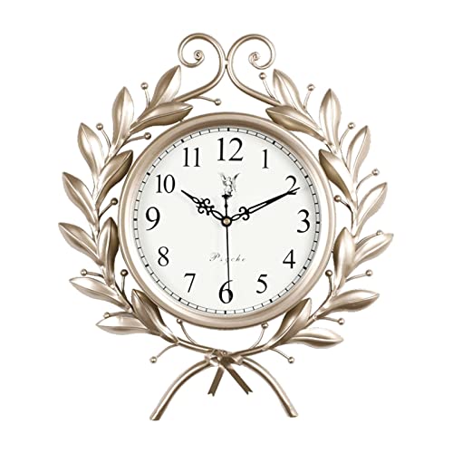 Horloge murale moderne silencieuse pour sublimer un salon vide