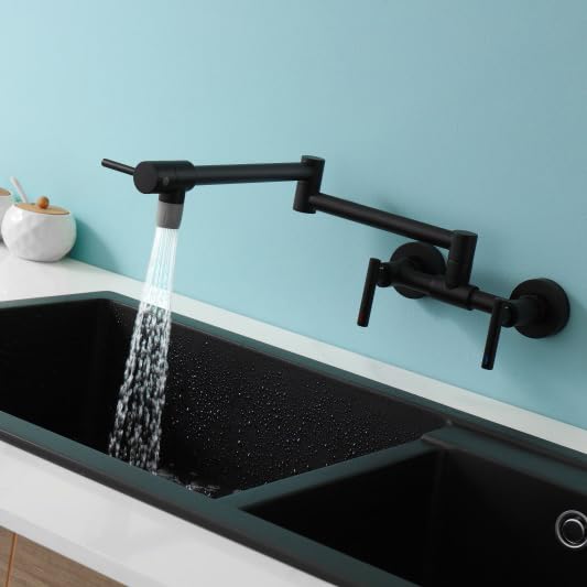 Robinet mural double trou pliable noir contre le manque de place