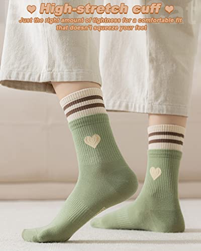 Image of IIG Women's Fashion Cute Cotton Socks Novelty Funny Above Ankle Crew Socks Holiday Gifts for Women 4 /5 Pairs