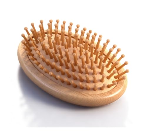 Peigne en bambou qui glisse doucement pour démêler les cheveux sans friction