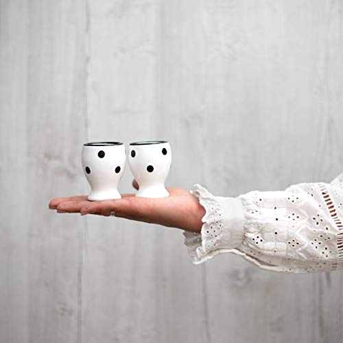 City to Cottage® - Keramik Eierbecher Set | Weiß und Schwarz | Polka Dots | Handgemacht | Keramik Geschirr Set | 2 Eierbecher im Set – Bild 7