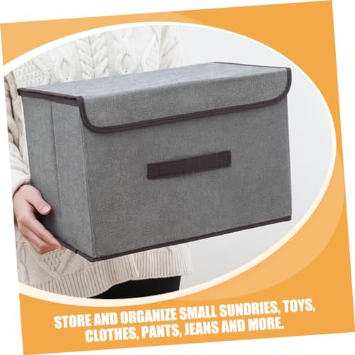 Boîtes de rangement grises pour chaussures et accessoires