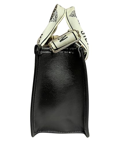Image of Steve Madden Women's Steve Madden Bwebber Small Pebbled Crossbody