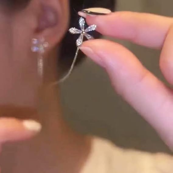 Shiny Diamond Flower Earrings,Crystal Flowers Tassel Chain Dangle Drop Earrings, Sweet Cute Flower Crystal Temperament Geometric Shiny Zircon Earrings Statement Earrings for Women (Gold)