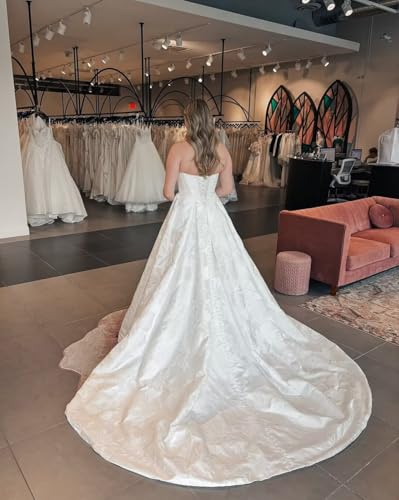 Satin Spaghetti Straps Wedding Dresses for Bride Square Neck Aline Pleated Backless Bridal Ball Gowns with Train4