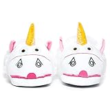 EINHORN FÜR ALLE, ALLE FÜR EINHORN - Dank der Einheitsgröße dieser flauschigen Pantoffeln ist garantiert, dass sowohl Frauen als auch Männer zu Hause auf Ihre Kosten kommen. Die Hausschuhe passen Füßen von Größe 36 bis 44, sodass auch Gäste, denen Ihre interessante Schuhwahl direkt auffallen wird, selbst in den Genuss einer Begegnung mit gleich zwei Einhörnern kommen.