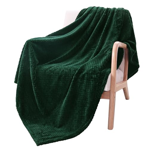 Image of Exclusivo Mezcla Fleece Throw Blanket Extra Large, Super Soft and Warm Blankets for Couch, Sofa and Bed Waffle Textured, Cozy, Fuzzy and Lightweight (Forest Green, 50x70 Inches)