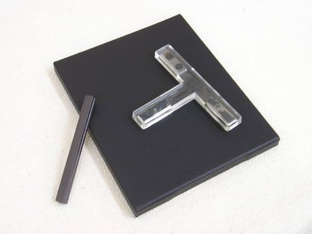 展覧会などに一寸の落款印をお作りします♪ 御朱印ホルダー用 色台紙 見開きサイズ 黒 20枚 – みおつくし横丁