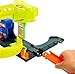 Hot Wheels Toy Car Track Set, Snake Gas Station Playset with 1:64 Scale Die-Cast Vehicle, 2 Ways to Play, Corkscrew Loop & Speed Snap Track