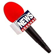 El micrófono Breaking News presenta el llamativo rótulo "NEWS channel", ¡un reclamo para cualquier ocasión! Con una longitud de 25 cm, el micrófono se adapta perfectamente a la mano y garantiza actuaciones auténticas Transfórmate en un presentador pr...