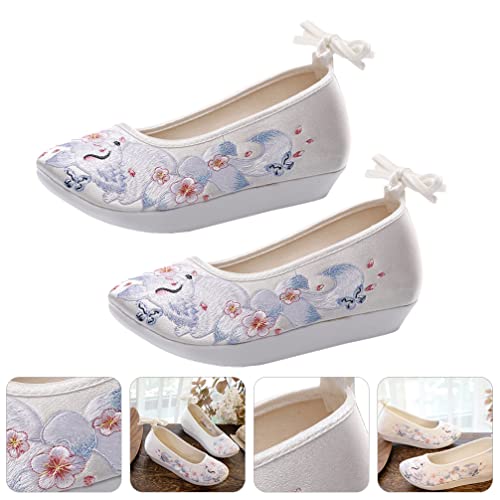 1 Pair Chinese Style Silk Shoes Hanfu Embroidered Shoes Women Ethnic Style Wedge Heel Hanfu Cloth Footwear (White 36)3